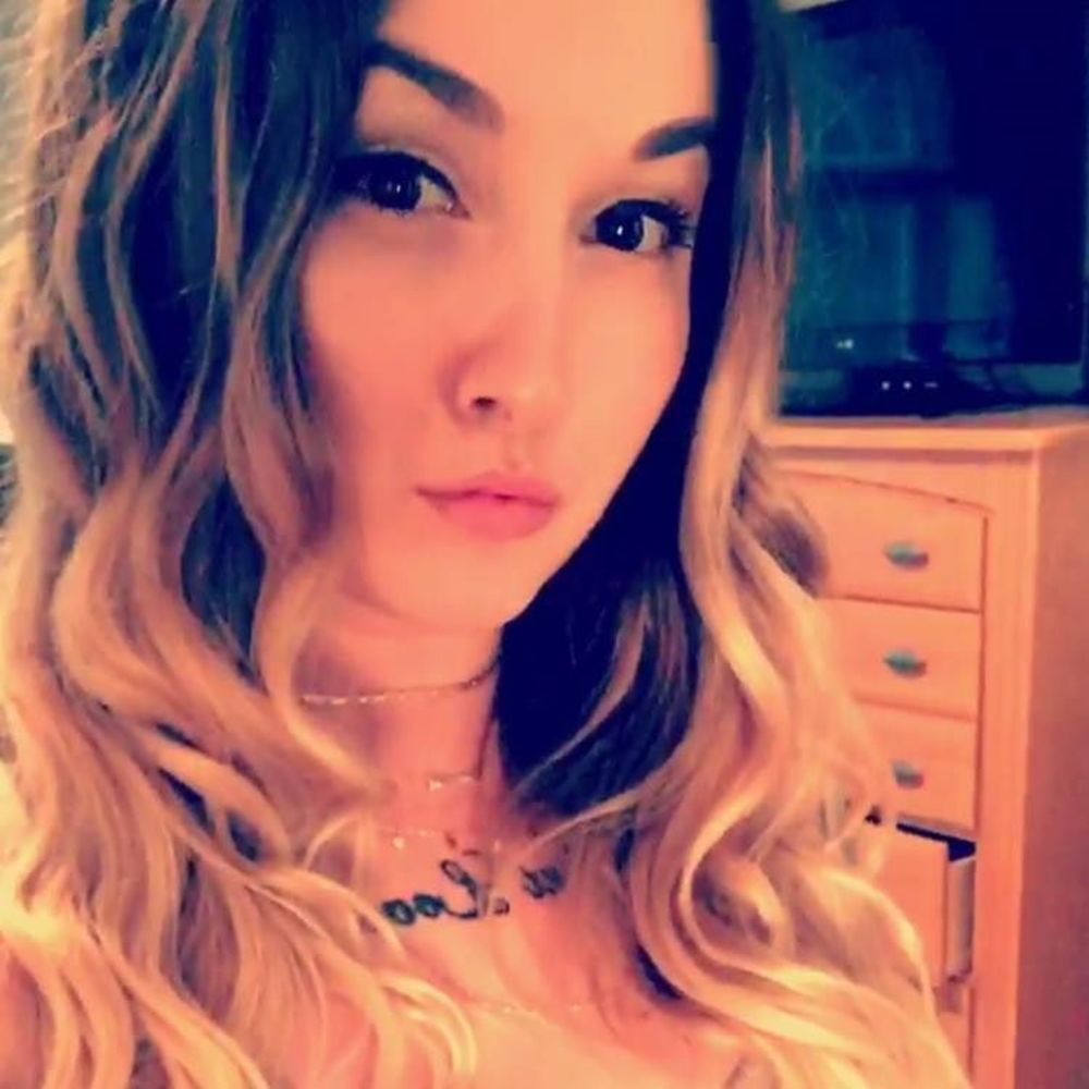 Meet your Posher, Sabrina